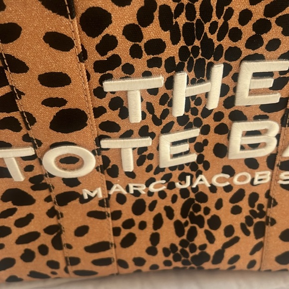 Marc Jacobs large tote - Picture 2 of 12